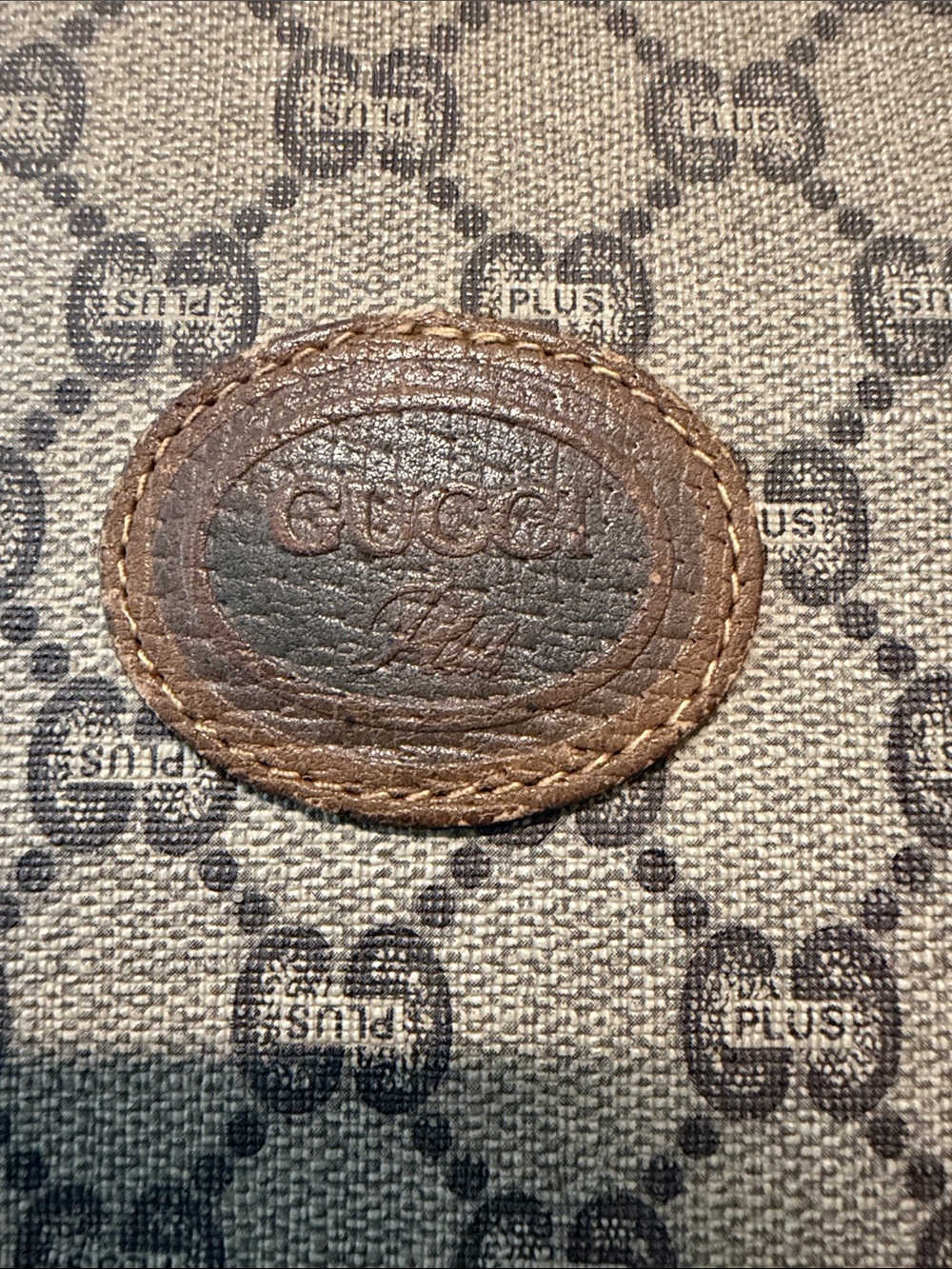 Gucci Beige/Tan Monogram Zip Pouch - Picture 3 of 5